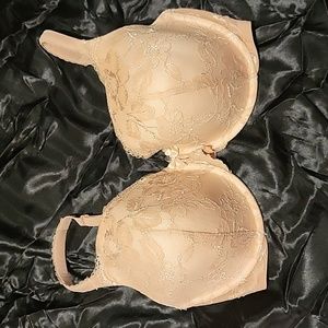 38DDD Victoria's Secret Bra